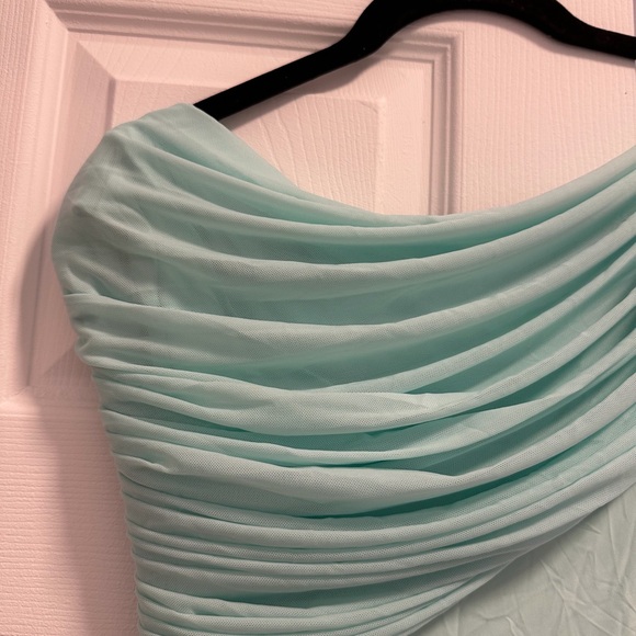 Off the shoulder Mint Dress - Picture 5 of 6